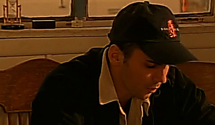 taylor hayes 22