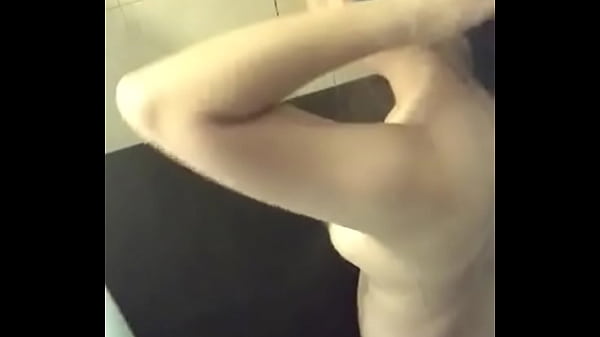 Public bathroom spycam 81 sec