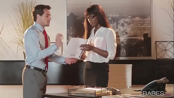 Babes - BITCH BOSS - Ana Foxxx 8 min