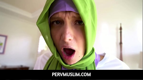 PervMuslim - Hijab babe Izzy Lush Breaking The Rules 5 min