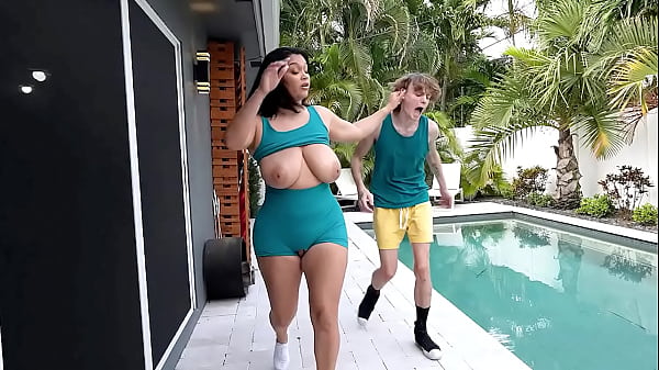 He got caught spying on his milf neighbor 5 min