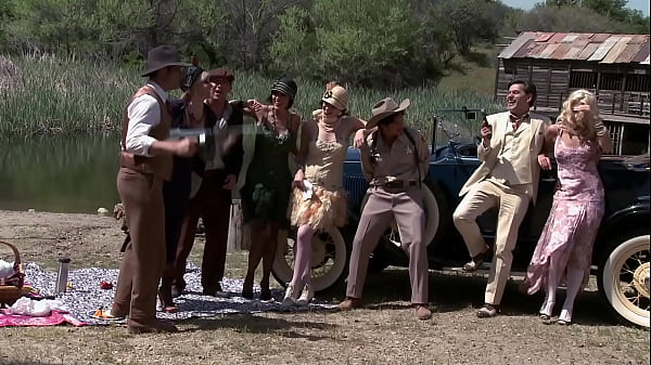 Bobbi Starr, Dylan Ryder, Julia Ann And Natasha Marley Outdoor Orgy 12 min