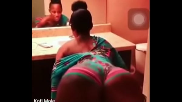Big ass twerking 32 sec