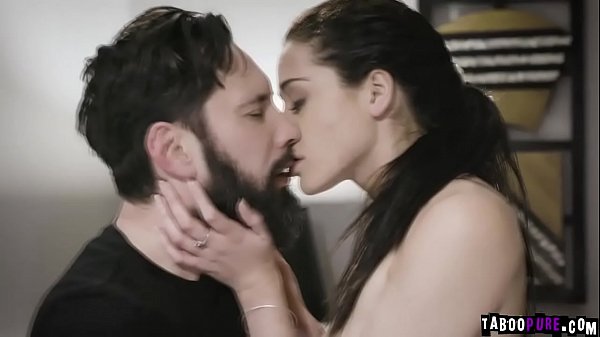 Avi Love and Mike Mancini start making love and kiss! each other into a hot intense fucking 6 min