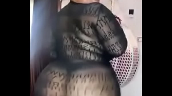 Big ass twerk 30 sec