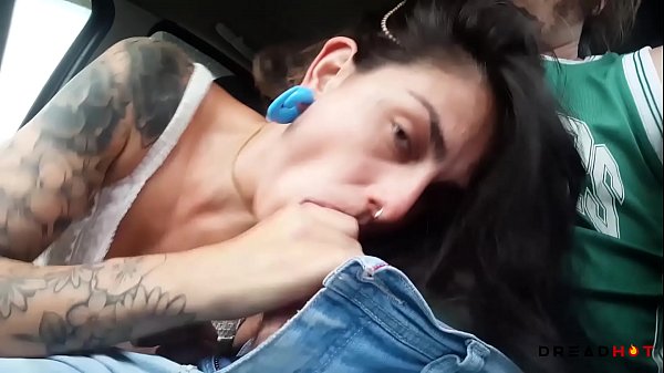 Blowjob in a Towed Car on Public! 5 min