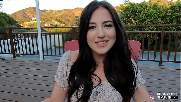 Real Teens - Beautiful Aubree Valentine Fucked On First Porn Casting 10 min