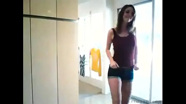 aspen introduces herself selfie video 3 min