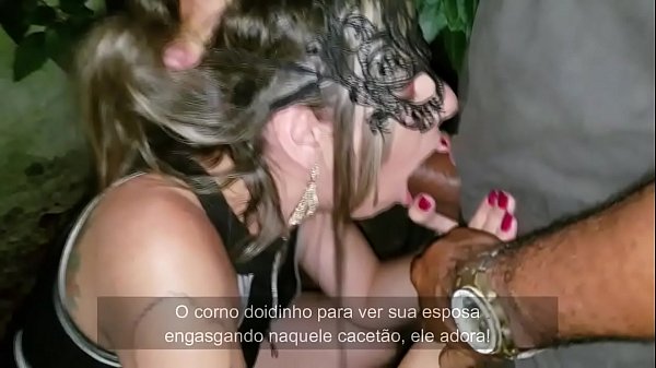 Cristina Almeida at a public square with a stranger with a huge dick, the condom broke because of his thick cock. Dogging 2 - Part 2/2 5 min