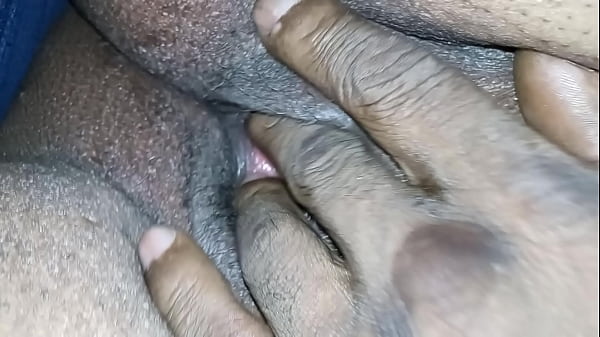 Sucking & Fingering Wife's Pussy At The Rest Stop 62 sec